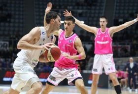 Mega pala u Zadru, Kluž slavio u "Morači"